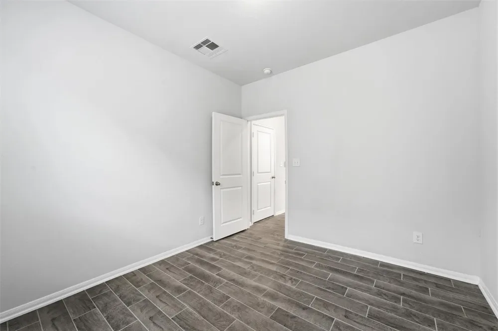 2526 Bayrose Drive La Marque, TX 77568