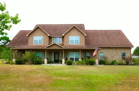 307 Standing Oaks Lane