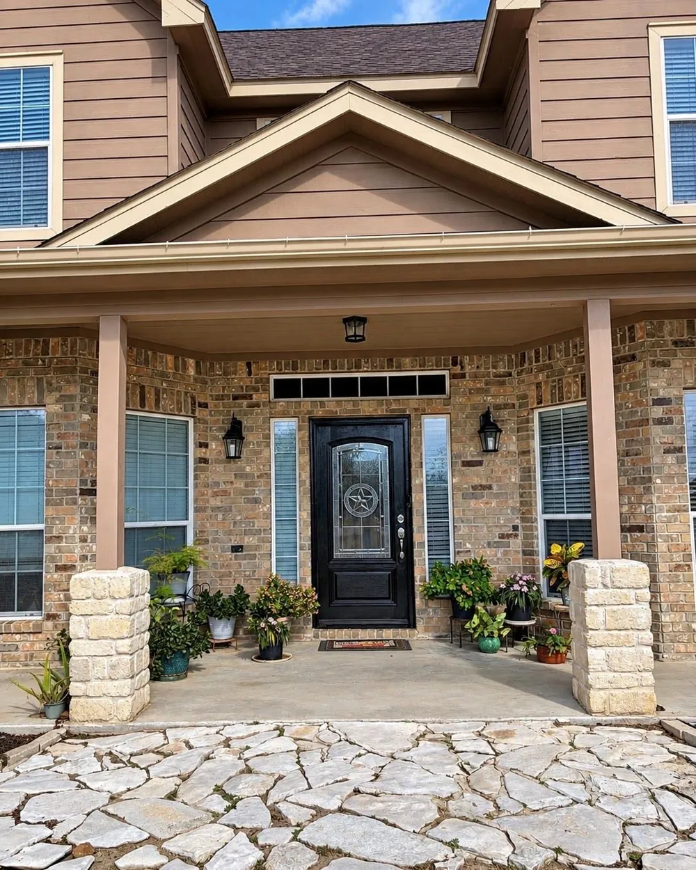 307 Standing Oaks Lane Sealy, TX 77474