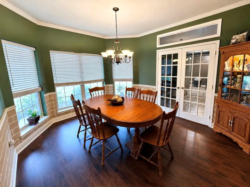 307 Standing Oaks Lane Sealy, TX 77474