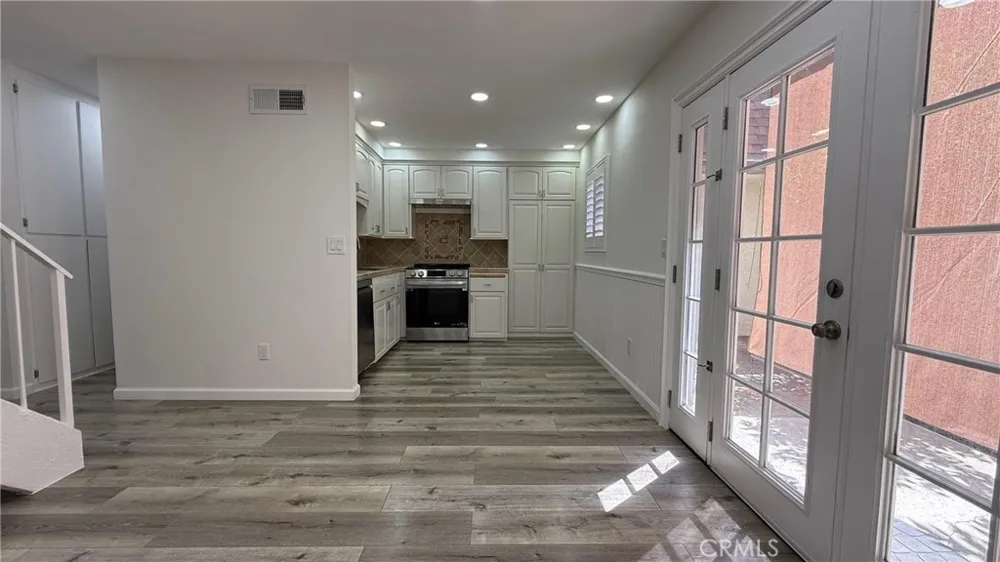 5572 Temple City Temple City, CA 91780