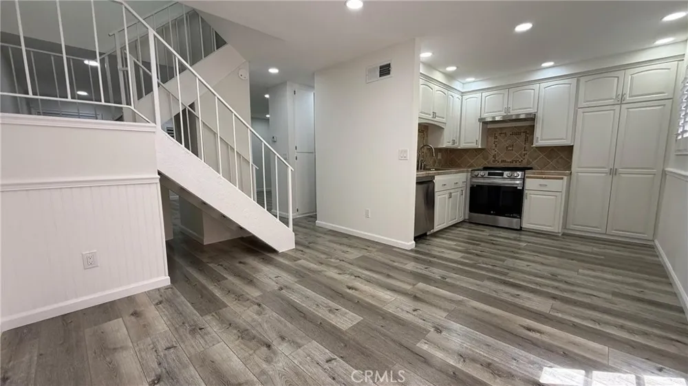 5572 Temple City Temple City, CA 91780