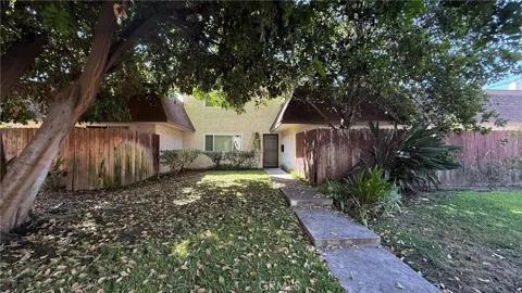 5572 Temple City