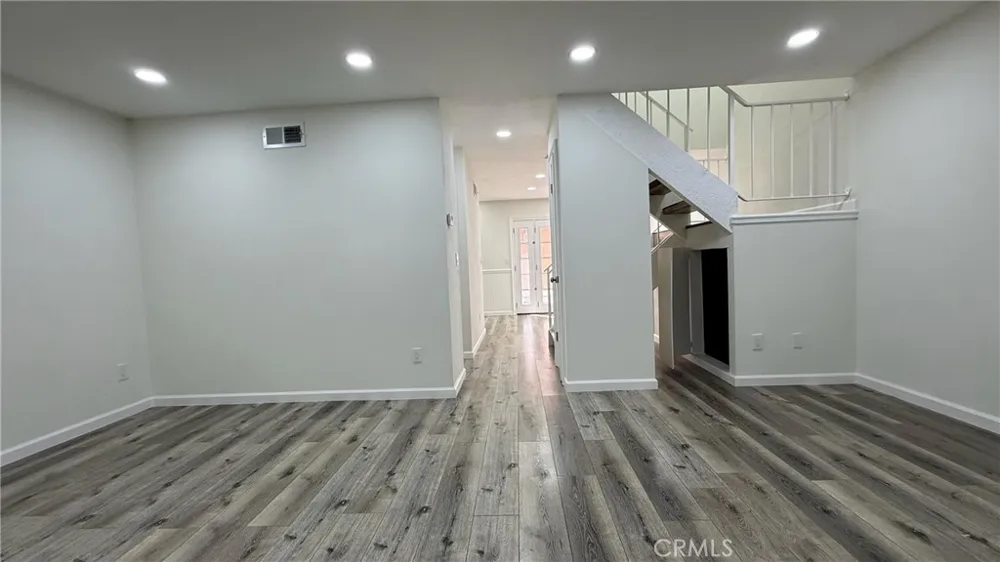 5572 Temple City Temple City, CA 91780