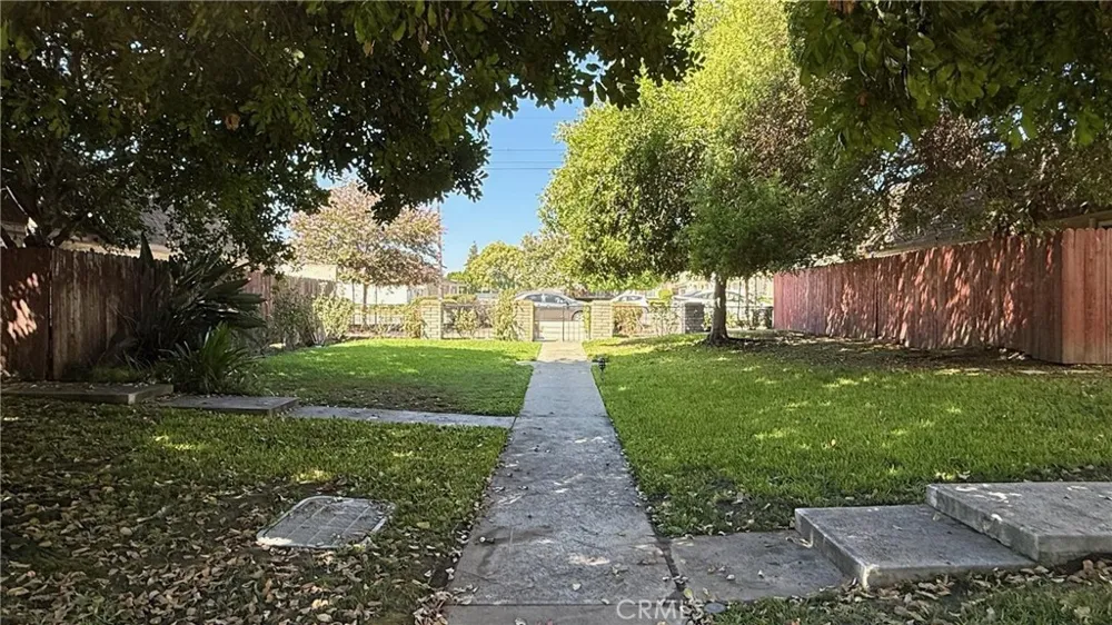 5572 Temple City Temple City, CA 91780