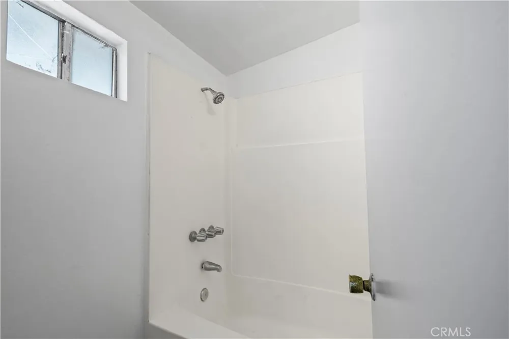 157 Alameda Avenue Azusa, CA 91702