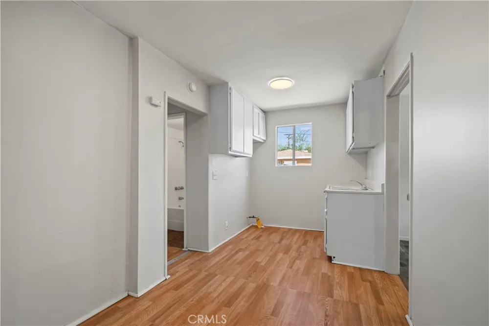 157 Alameda Avenue Azusa, CA 91702