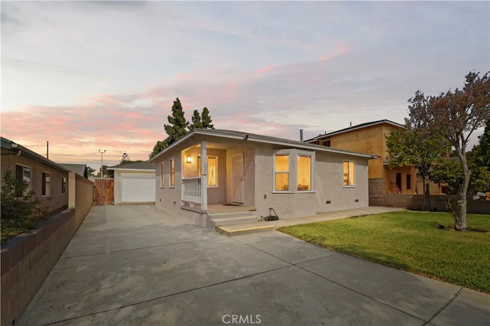 157 Alameda Avenue Azusa, CA 91702