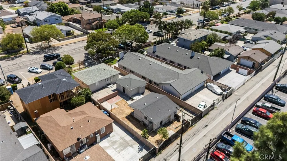 157 Alameda Avenue Azusa, CA 91702