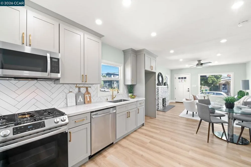 2549 78Th Ave Oakland, CA 94605