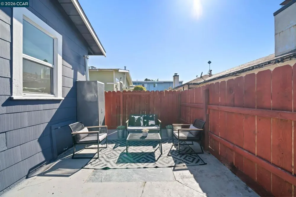2549 78Th Ave Oakland, CA 94605