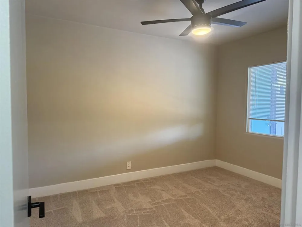 1661 Colfax Dr Lemon Grove, CA 91945