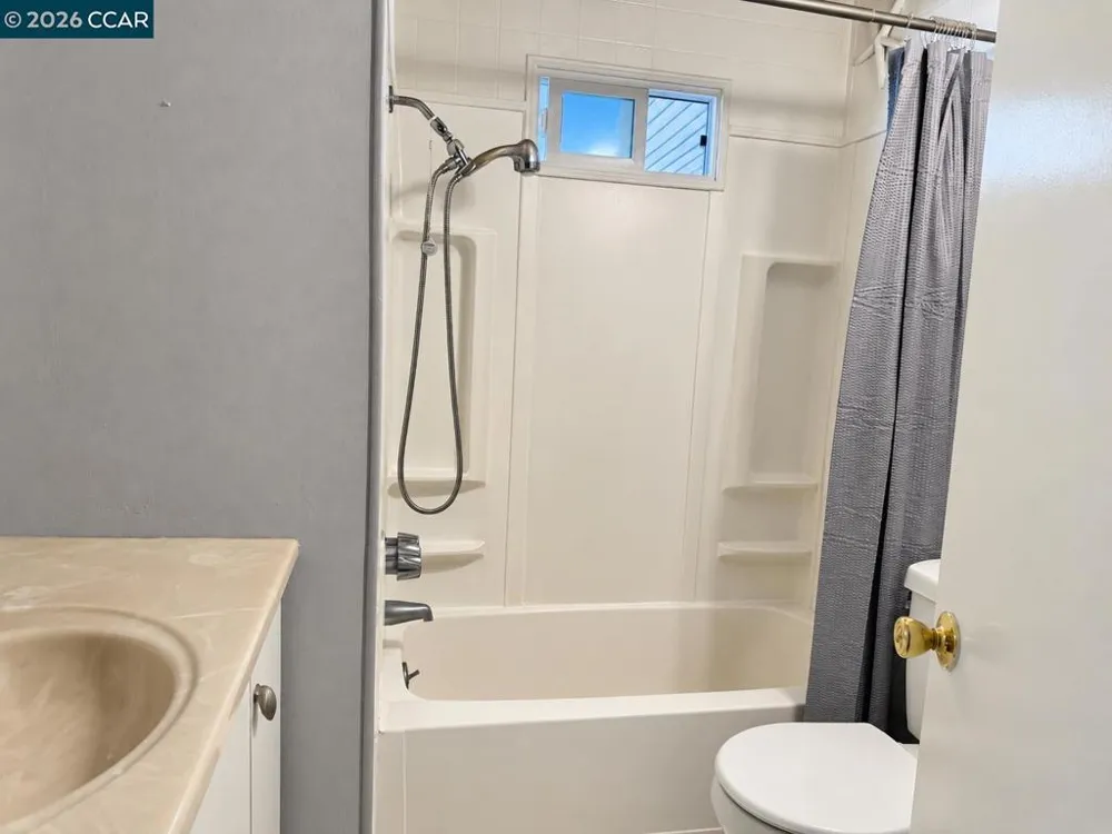 29 David Dr Concord, CA 94518
