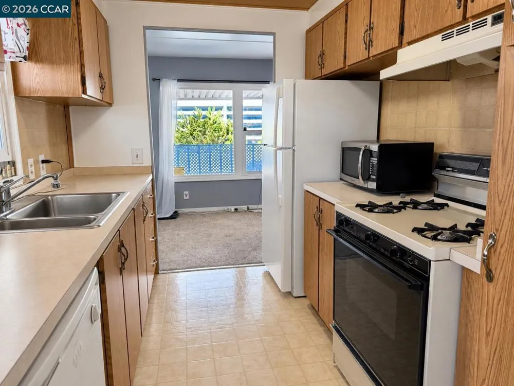 29 David Dr Concord, CA 94518