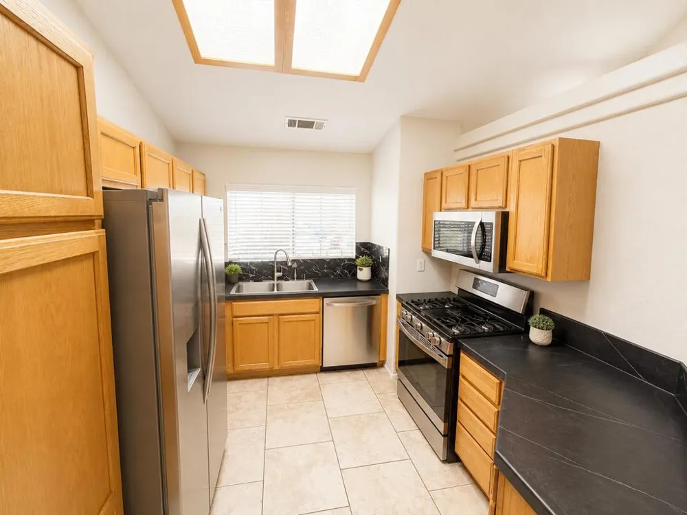 204 Shaded Palm Blythe, CA 92225