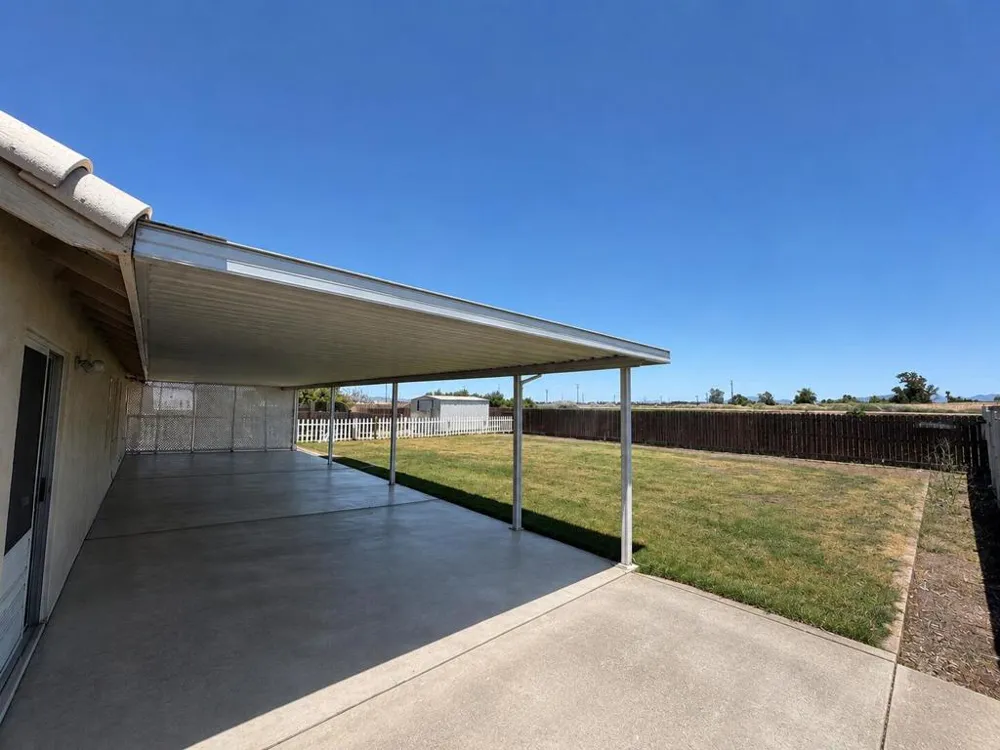 204 Shaded Palm Blythe, CA 92225