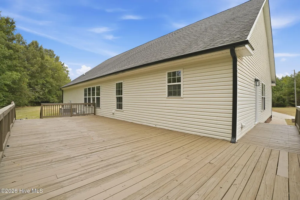 224 Lyons Road Whitakers, NC 27891