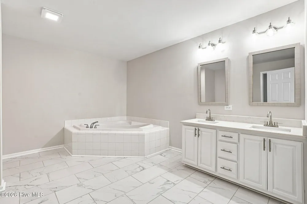 224 Lyons Road Whitakers, NC 27891