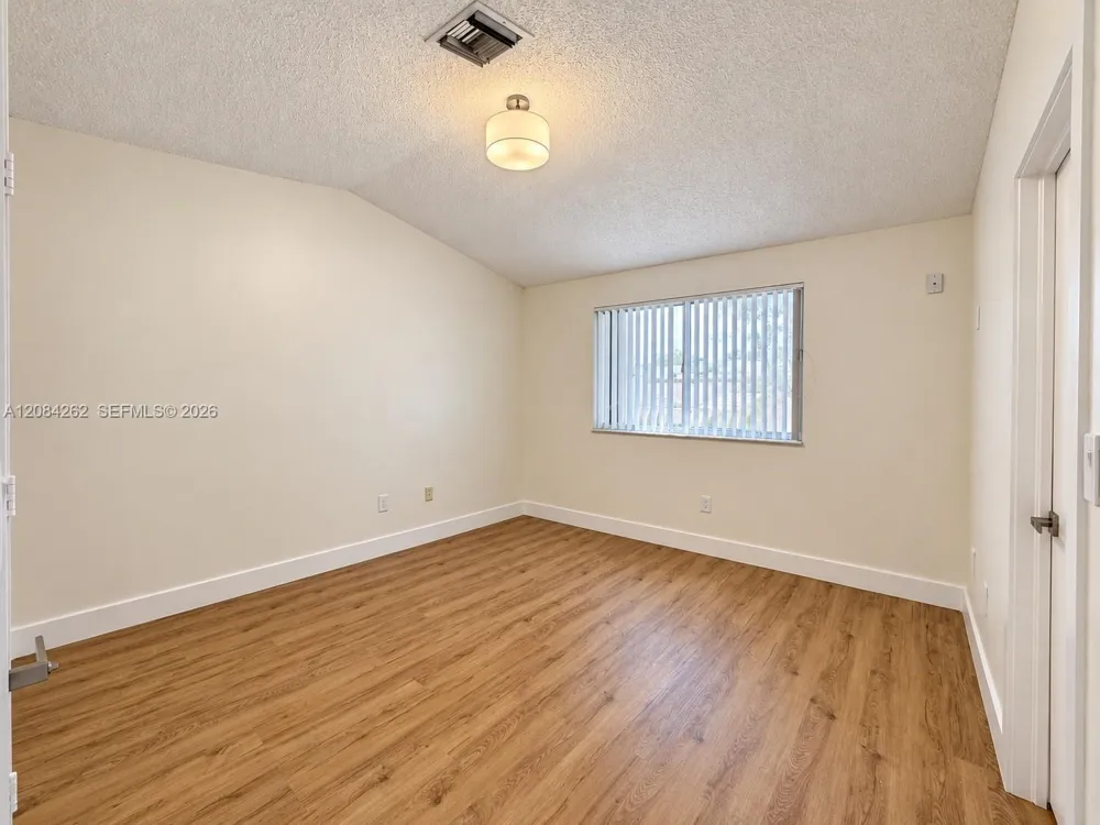 8745 SW 152nd Ave #215 Miami, FL 33193