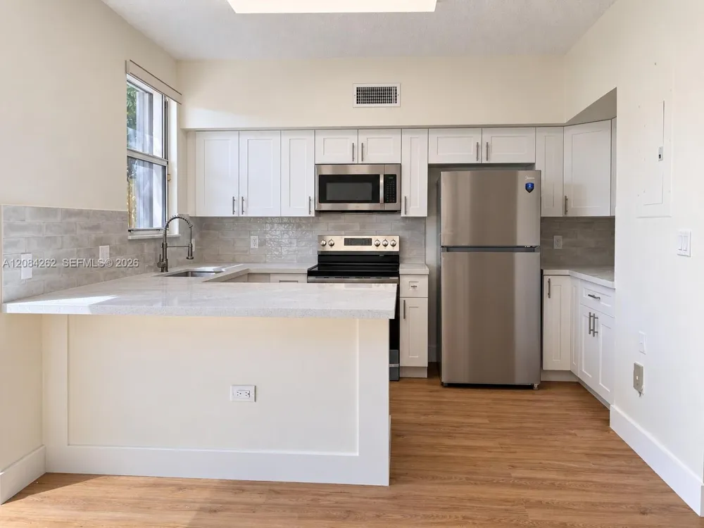 8745 SW 152nd Ave #215 Miami, FL 33193