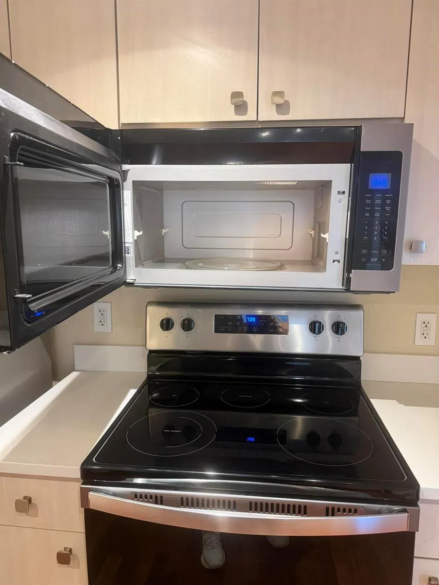 1801 FLAGLER DRIVE #418 West Palm Beach, FL 33407