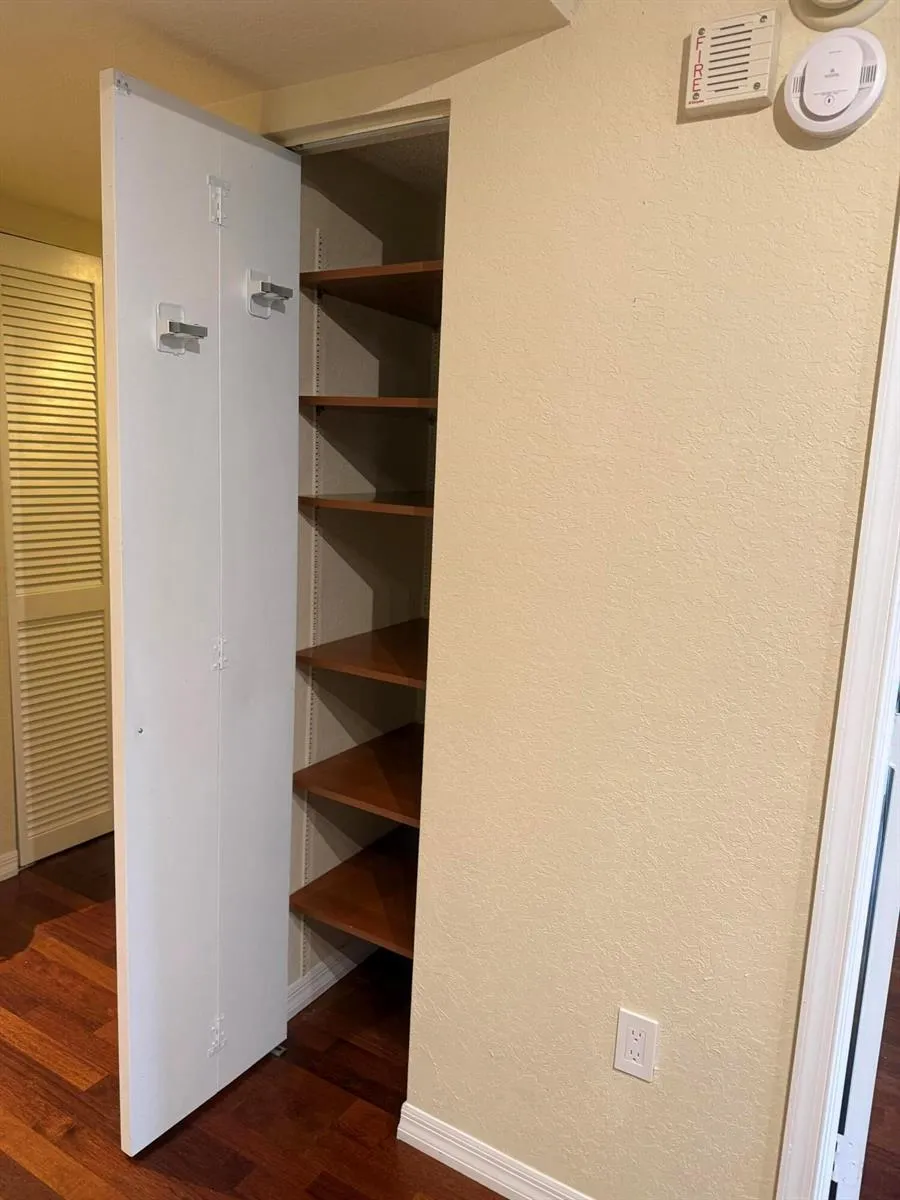 1801 FLAGLER DRIVE #418 West Palm Beach, FL 33407
