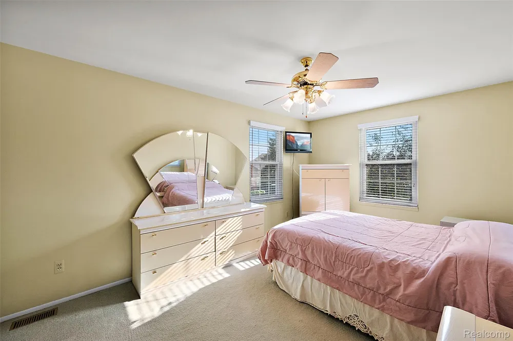 44555 Bunker Hill Drive Clinton Charter Township, MI 48038