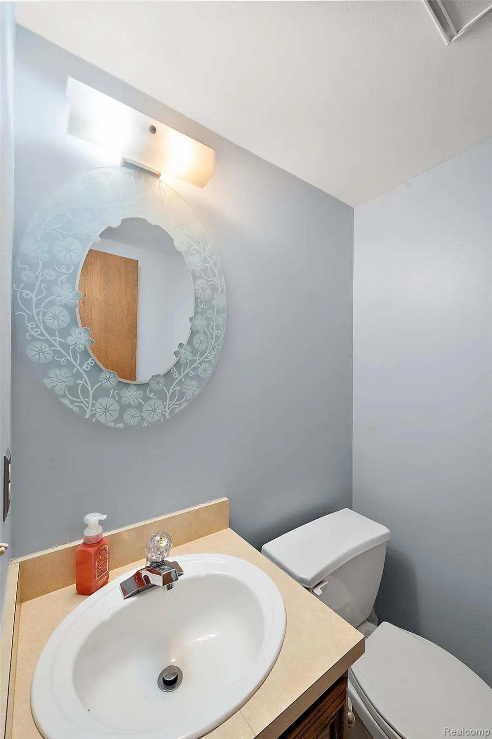 44555 Bunker Hill Drive Clinton Charter Township, MI 48038