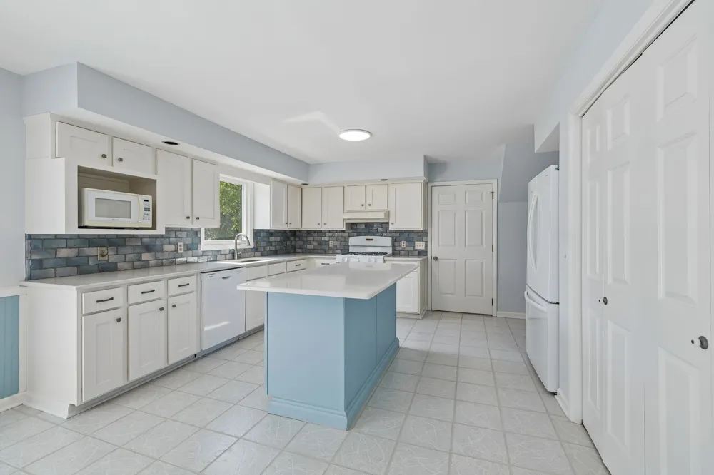 2610 Springdale Dr Lebanon, TN 37087