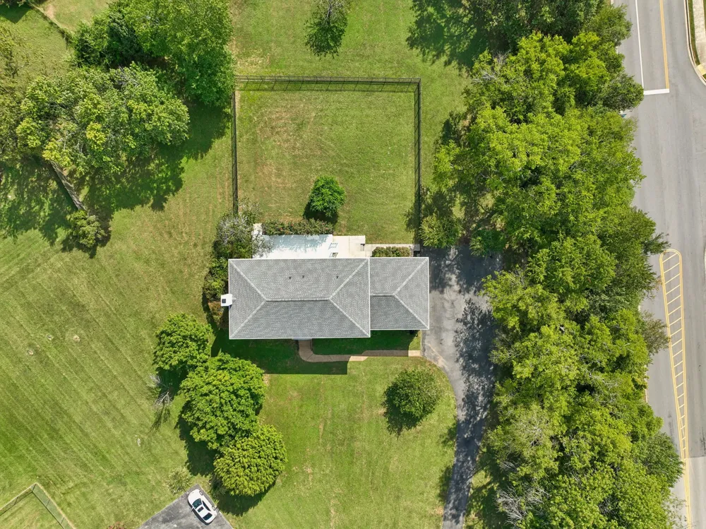 2610 Springdale Dr Lebanon, TN 37087