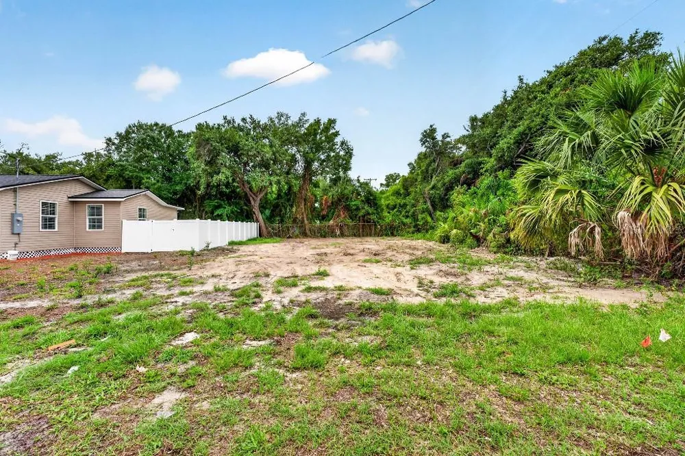 0 8TH AVE S Tampa, FL 33619