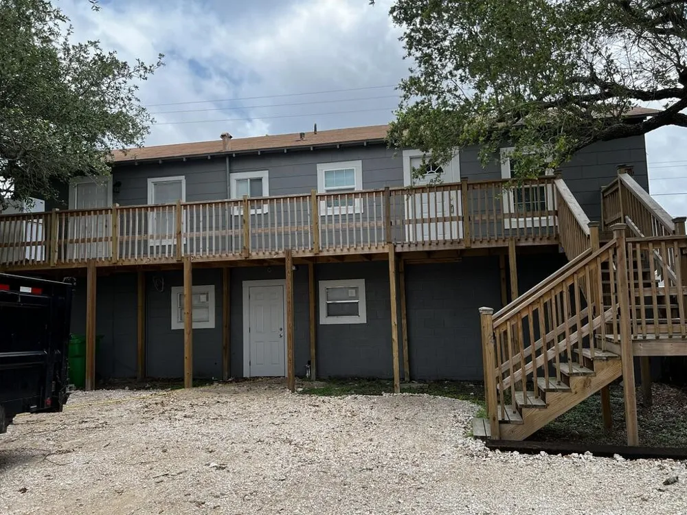 141 S Rife Aransas Pass, TX 78335