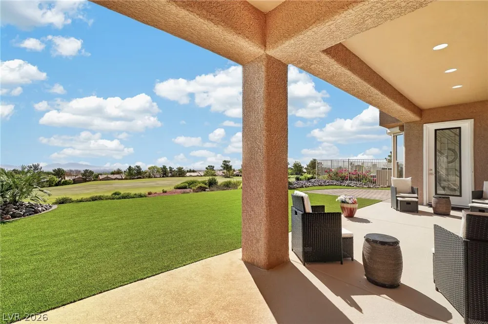 2108 Hot Oak Ridge Street Las Vegas, NV 89134