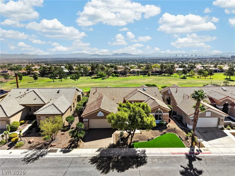 2108 Hot Oak Ridge Street Las Vegas, NV 89134