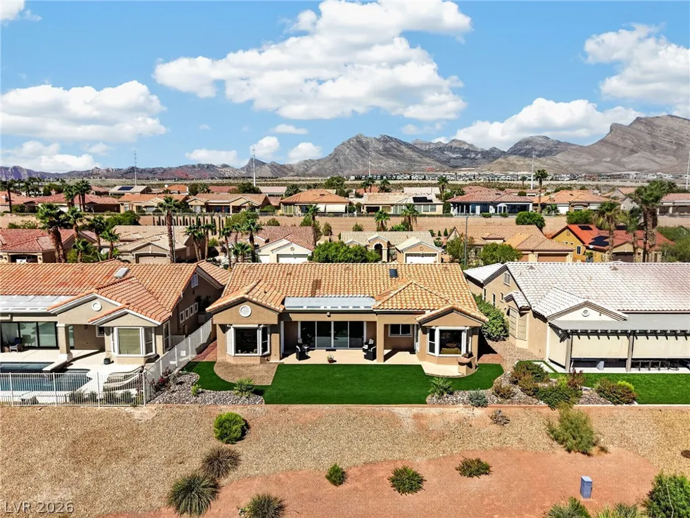 2108 Hot Oak Ridge Street Las Vegas, NV 89134