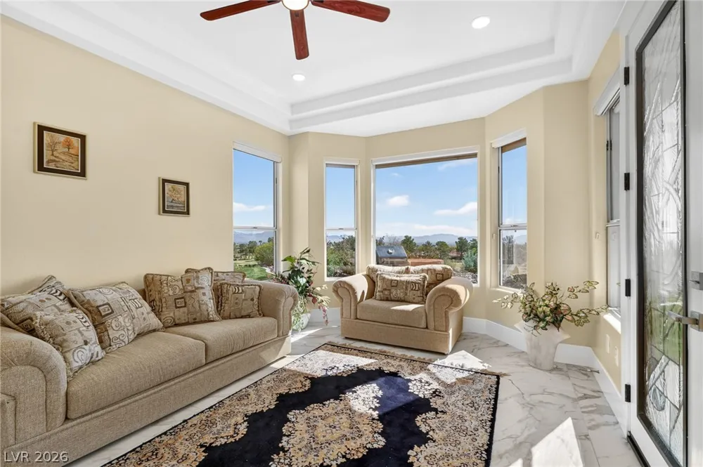 2108 Hot Oak Ridge Street Las Vegas, NV 89134