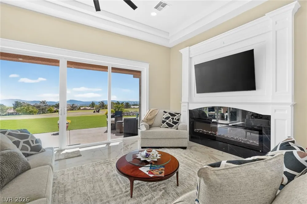 2108 Hot Oak Ridge Street Las Vegas, NV 89134
