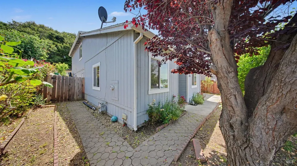 156 Peach Street Vallejo, CA 94589