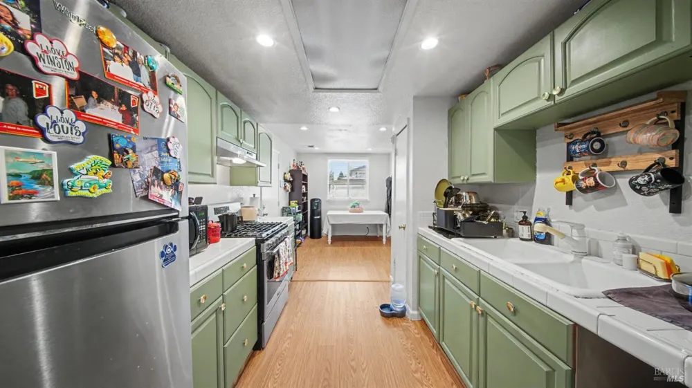 156 Peach Street Vallejo, CA 94589