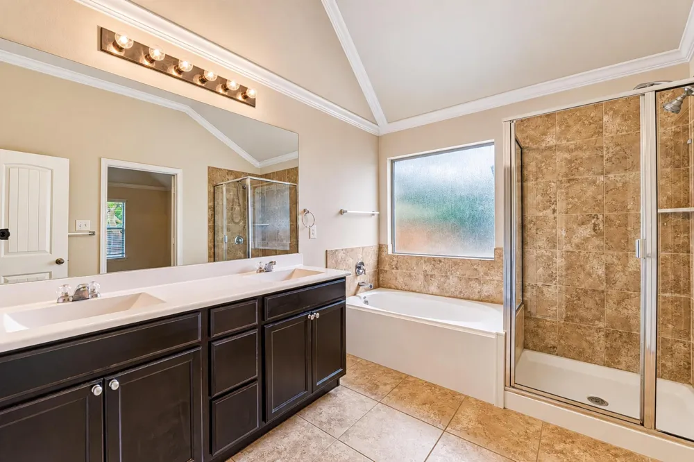 111 Sandstone Trail Buda, TX 78610