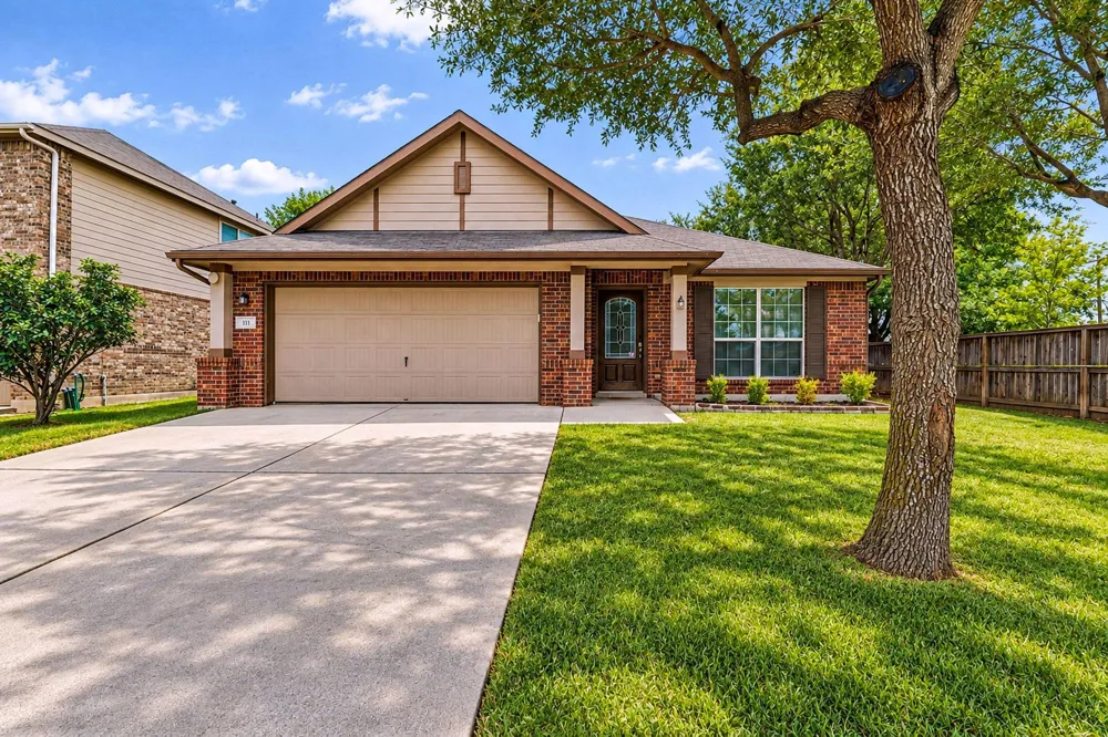 111 Sandstone Trail Buda, TX 78610