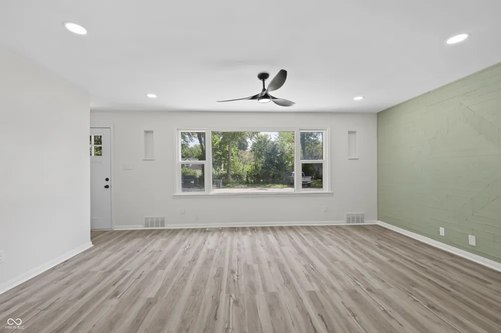 2028 Berwick Avenue Indianapolis, IN 46222
