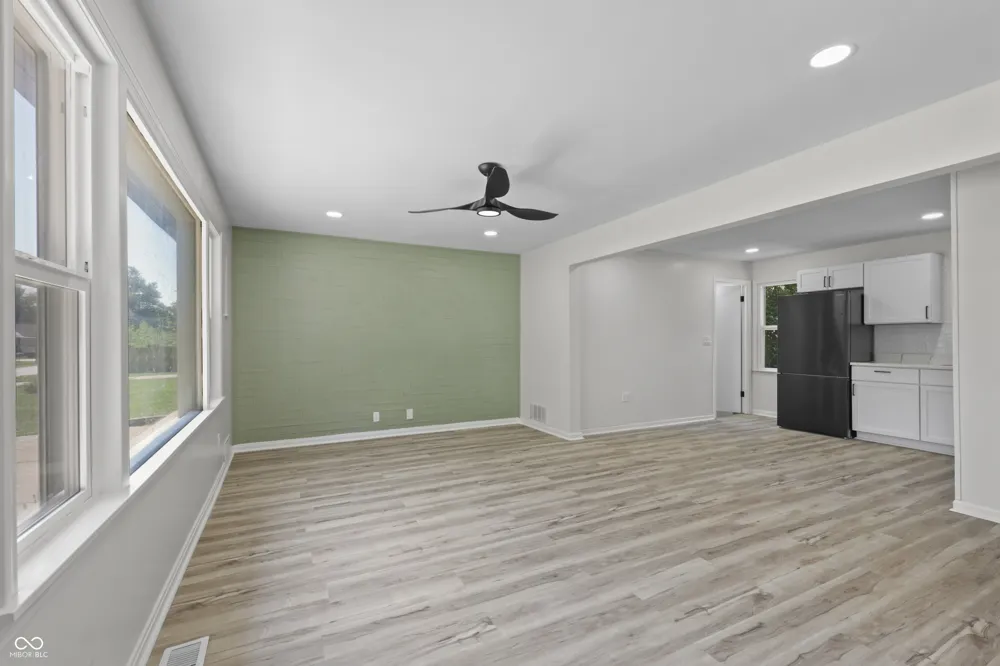 2028 Berwick Avenue Indianapolis, IN 46222