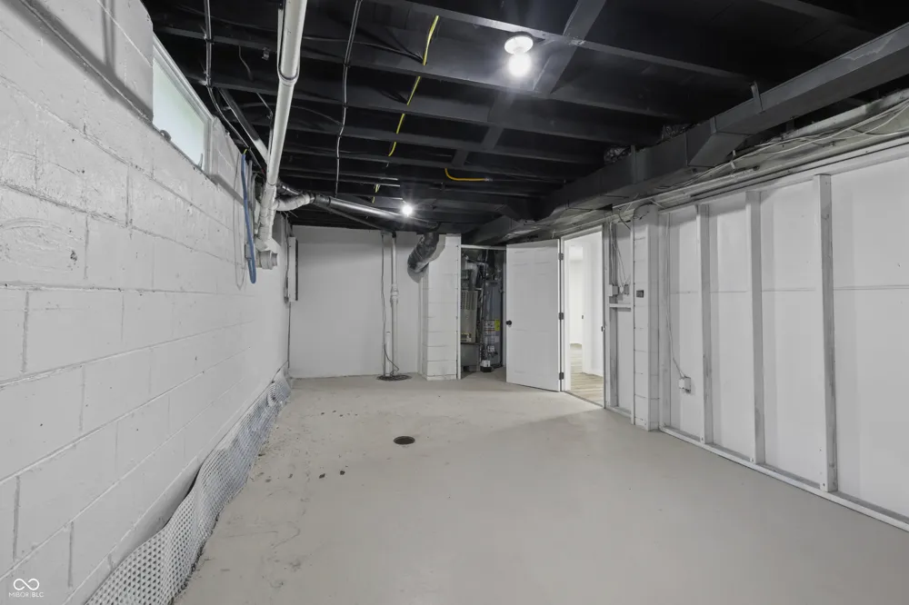 2028 Berwick Avenue Indianapolis, IN 46222