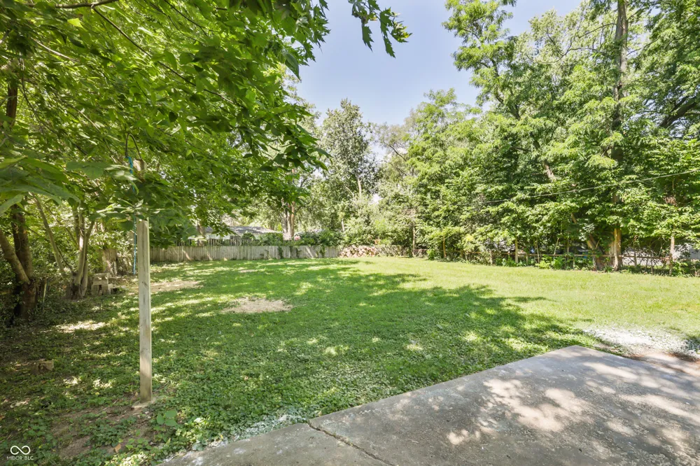 2028 Berwick Avenue Indianapolis, IN 46222