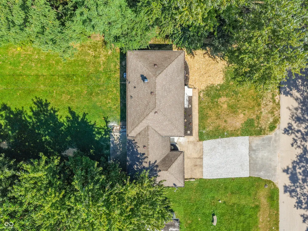 2028 Berwick Avenue Indianapolis, IN 46222