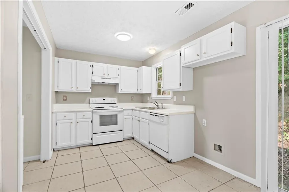 258 Curtis Circle SE Calhoun, GA 30701