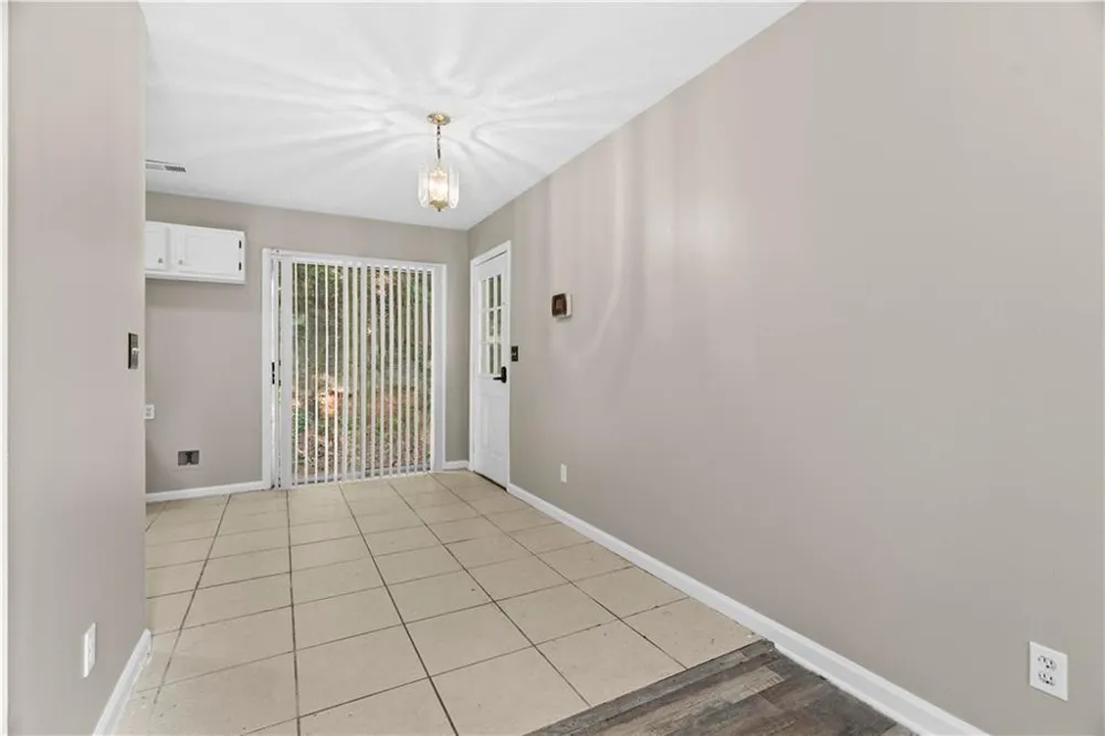 258 Curtis Circle SE Calhoun, GA 30701