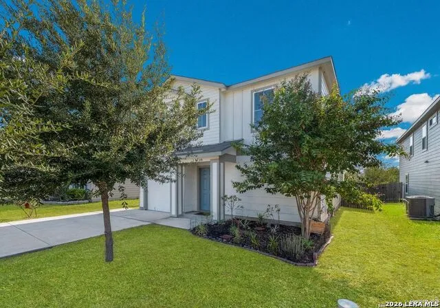 3862 Snowbird Converse, TX 78109