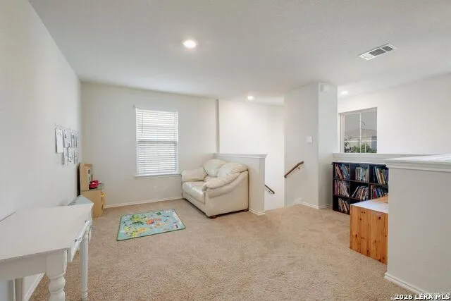 3862 Snowbird Converse, TX 78109